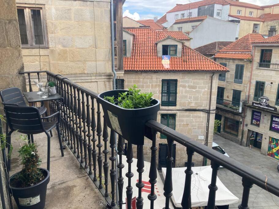 Hyp - A Casa Do Correo Vello - O Balcon Apartman Pontevedra Kültér fotó
