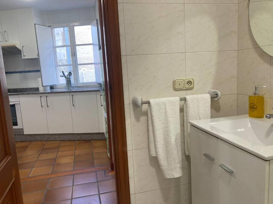 Hyp - A Casa Do Correo Vello - O Balcon Apartman Pontevedra Kültér fotó