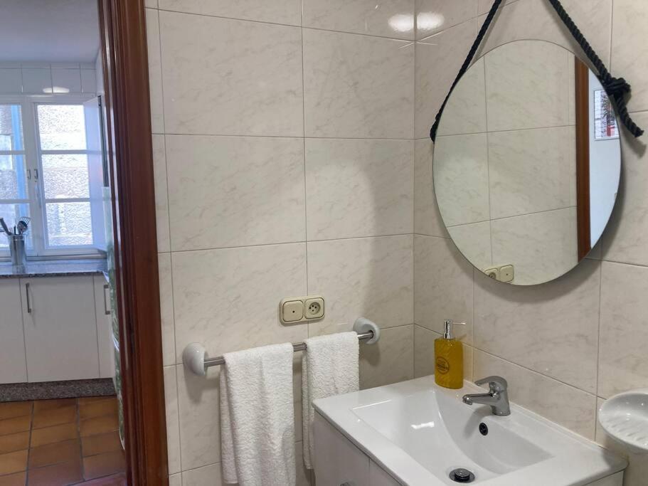 Hyp - A Casa Do Correo Vello - O Balcon Apartman Pontevedra Kültér fotó