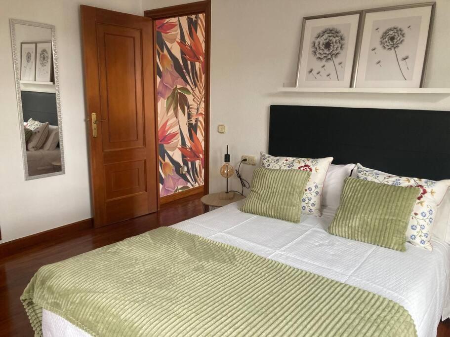 Hyp - A Casa Do Correo Vello - O Balcon Apartman Pontevedra Kültér fotó