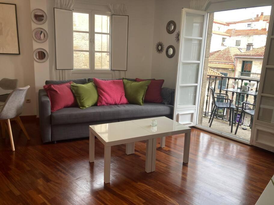 Hyp - A Casa Do Correo Vello - O Balcon Apartman Pontevedra Kültér fotó